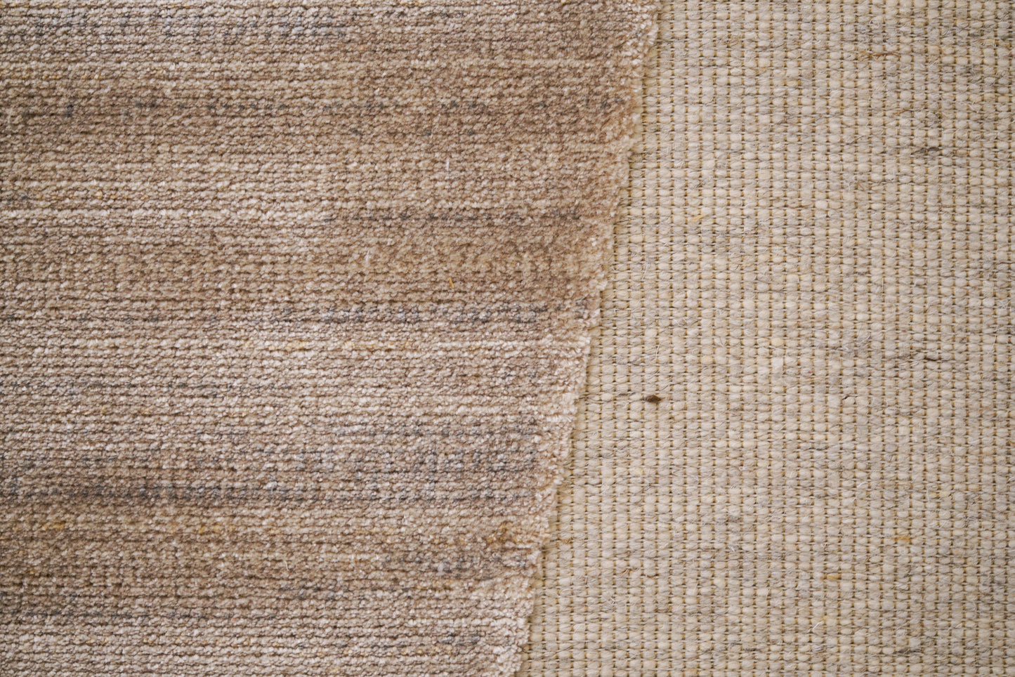 שטיח צמר ויסקוזה שמנת וחום גרייג׳ דגם Miley