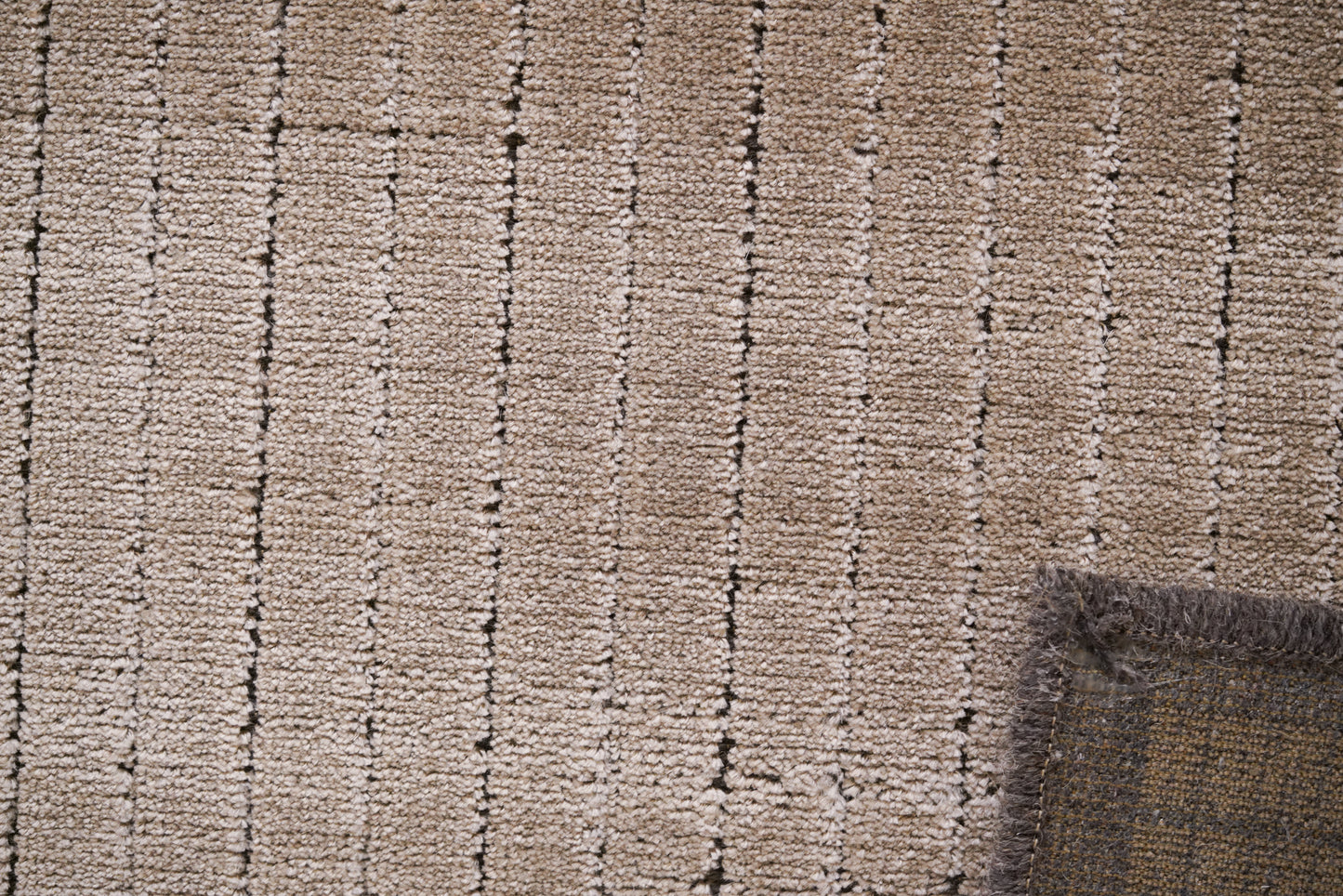 שטיח צמר ויסקוזה אפור וחום גרייג' דגם Talia