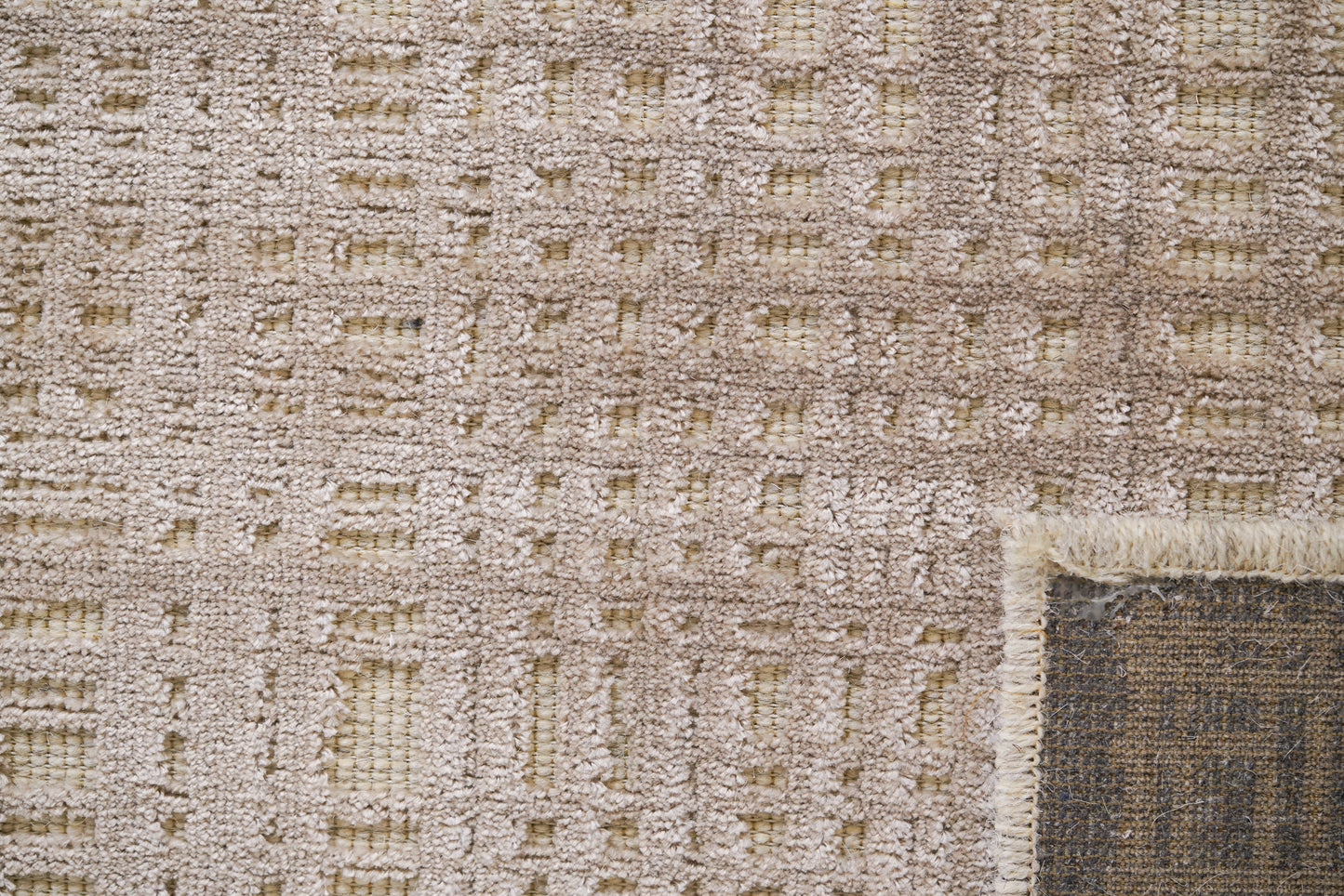 שטיח צמר ויסקוזה שמנת וחום גרייג׳ דגם Sharon