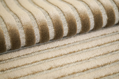 שטיח צמר ויסקוזה בז' וירוק זית דגם Reut