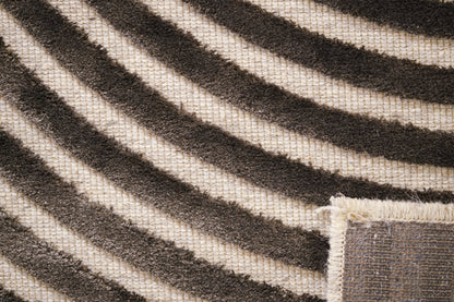 שטיח צמר ויסקוזה שמנת ושחור משי דגם Roni