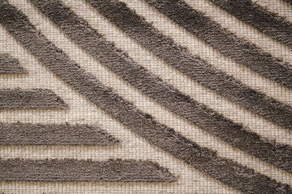 שטיח צמר ויסקוזה שמנת ושחור משי דגם Roni