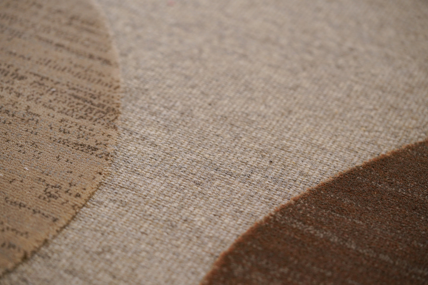 שטיח צמר ויסקוזה בז' וחום קפה דגם Samantha