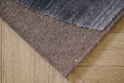 שטיח צמר ויסקוזה אפור ואפור מטאלי דגם Rotem