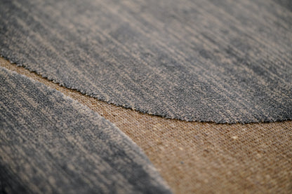 שטיח צמר ויסקוזה אפור ואפור מטאלי דגם Rotem