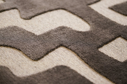 שטיח צמר ויסקוזה שמנת ושחור משי דגם Sophie