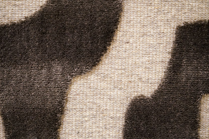 שטיח צמר ויסקוזה שמנת ושחור משי דגם Sophie