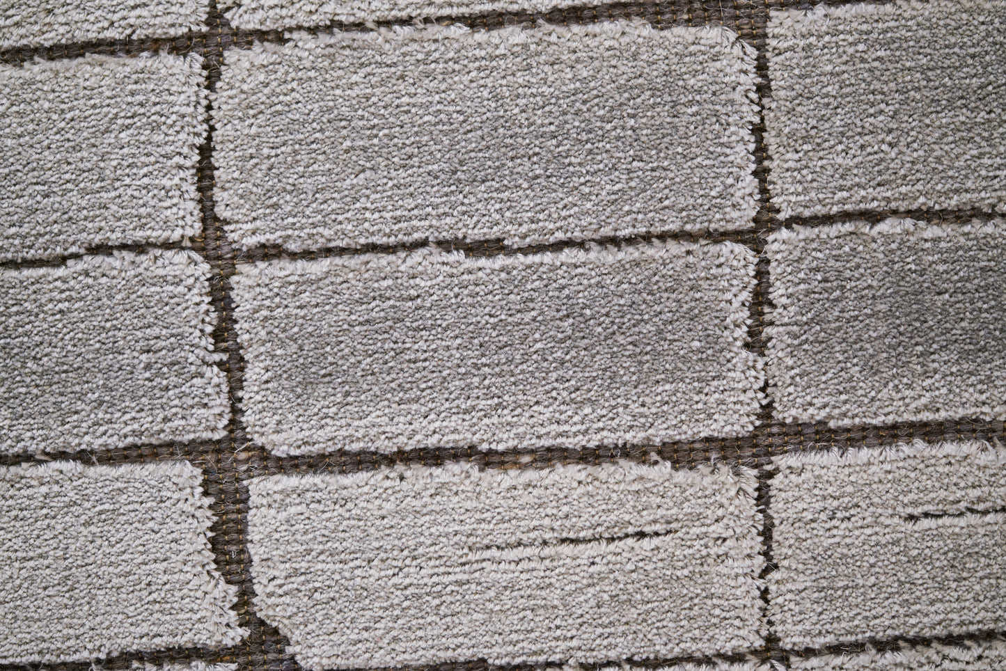 שטיח צמר ויסקוזה שמנת ואפור מטאלי דגם Stephanie