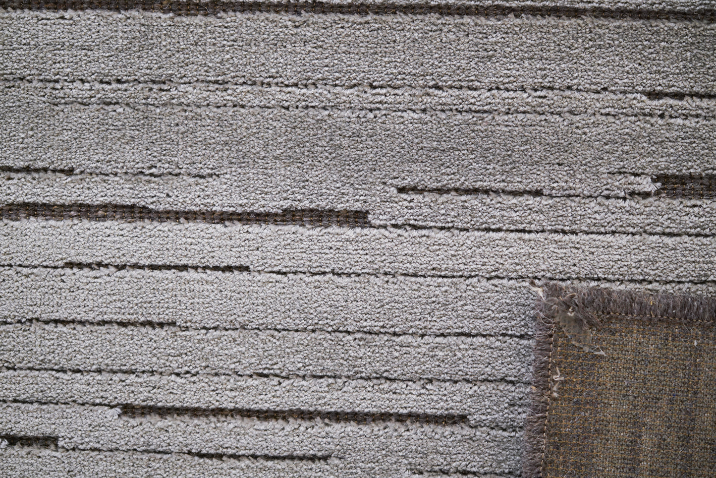 שטיח צמר ויסקוזה אפור ואפור מטאלי דגם Ashley