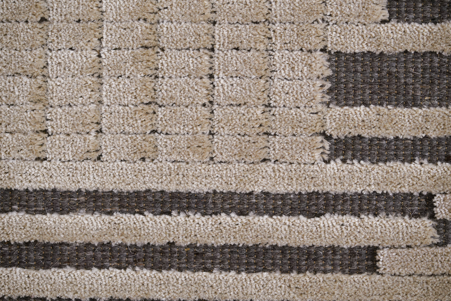 שטיח צמר ויסקוזה אפור ולבן פנינה דגם Kim