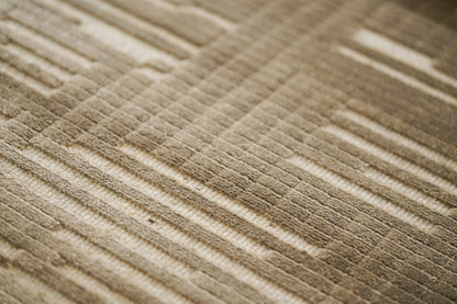 שטיח צמר ויסקוזה שמנת וירוק זית דגם Kim